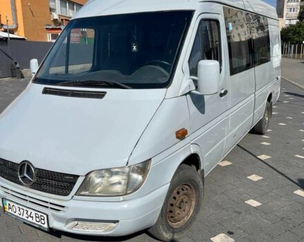 Серый Мерседес Sprinter, объемом двигателя 2.7 л и пробегом 370 тыс. км за 7800 $, фото 4 на Automoto.ua