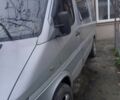 Серый Мерседес Sprinter, объемом двигателя 2.1 л и пробегом 340 тыс. км за 8600 $, фото 4 на Automoto.ua