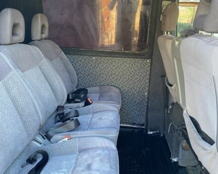 Серый Мерседес Sprinter, объемом двигателя 2.1 л и пробегом 280 тыс. км за 11500 $, фото 19 на Automoto.ua