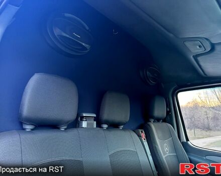 Сірий Мерседес Sprinter, об'ємом двигуна 2.7 л та пробігом 460 тис. км за 18500 $, фото 6 на Automoto.ua