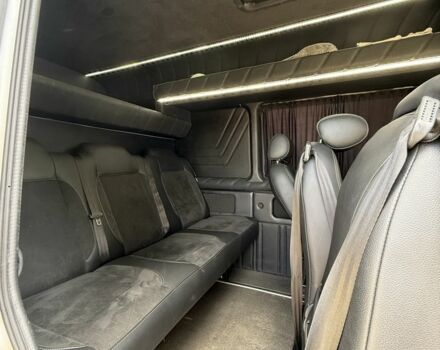 Серый Мерседес Sprinter, объемом двигателя 2.7 л и пробегом 250 тыс. км за 12500 $, фото 7 на Automoto.ua