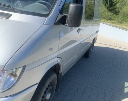 Серый Мерседес Sprinter, объемом двигателя 2.1 л и пробегом 350 тыс. км за 9000 $, фото 15 на Automoto.ua