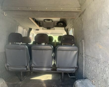 Серый Мерседес Sprinter, объемом двигателя 2.1 л и пробегом 350 тыс. км за 9000 $, фото 4 на Automoto.ua