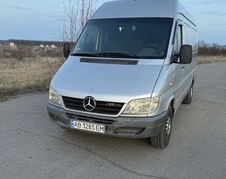 Серый Мерседес Sprinter, объемом двигателя 0 л и пробегом 498 тыс. км за 9000 $, фото 1 на Automoto.ua