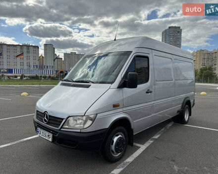 Серый Мерседес Sprinter, объемом двигателя 2.15 л и пробегом 464 тыс. км за 14500 $, фото 6 на Automoto.ua
