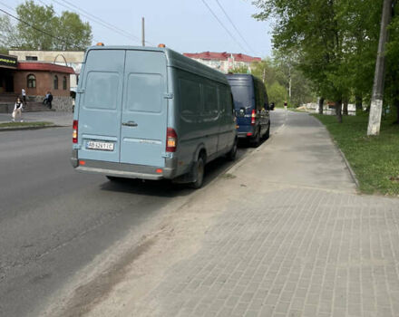 Серый Мерседес Sprinter, объемом двигателя 2.69 л и пробегом 380 тыс. км за 16500 $, фото 1 на Automoto.ua