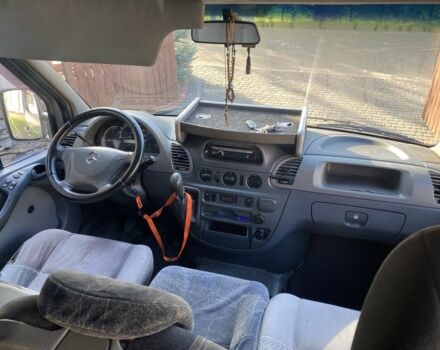 Серый Мерседес Sprinter, объемом двигателя 2.1 л и пробегом 280 тыс. км за 11500 $, фото 22 на Automoto.ua