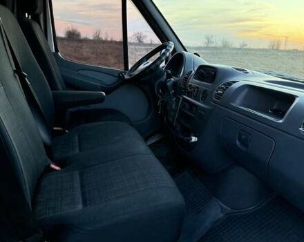 Серый Мерседес Sprinter, объемом двигателя 0 л и пробегом 498 тыс. км за 9000 $, фото 8 на Automoto.ua