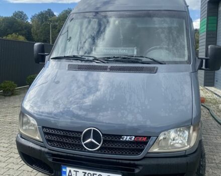 Серый Мерседес Sprinter, объемом двигателя 2.1 л и пробегом 280 тыс. км за 11500 $, фото 3 на Automoto.ua