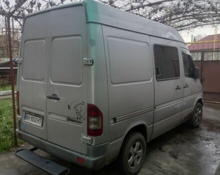 Серый Мерседес Sprinter, объемом двигателя 2.1 л и пробегом 340 тыс. км за 8600 $, фото 3 на Automoto.ua