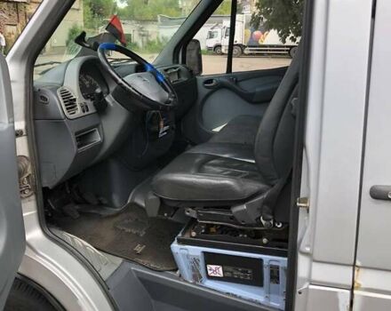 Серый Мерседес Sprinter, объемом двигателя 0 л и пробегом 800 тыс. км за 6500 $, фото 12 на Automoto.ua
