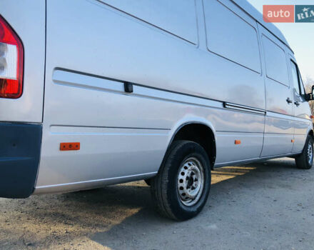 Сірий Мерседес Sprinter, об'ємом двигуна 2.15 л та пробігом 500 тис. км за 10700 $, фото 17 на Automoto.ua