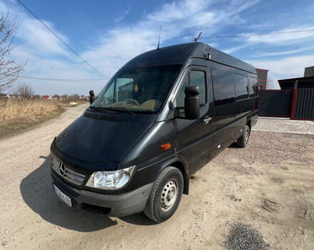 Серый Мерседес Sprinter, объемом двигателя 2.7 л и пробегом 750 тыс. км за 7650 $, фото 7 на Automoto.ua