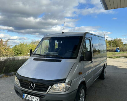 Серый Мерседес Sprinter, объемом двигателя 2.15 л и пробегом 804 тыс. км за 7300 $, фото 5 на Automoto.ua