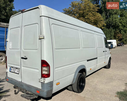 Серый Мерседес Sprinter, объемом двигателя 2.69 л и пробегом 788 тыс. км за 10500 $, фото 6 на Automoto.ua