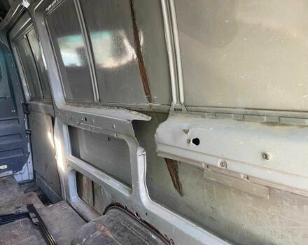 Серый Мерседес Sprinter, объемом двигателя 2.2 л и пробегом 400 тыс. км за 4389 $, фото 4 на Automoto.ua
