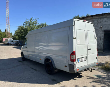 Серый Мерседес Sprinter, объемом двигателя 2.69 л и пробегом 788 тыс. км за 10500 $, фото 5 на Automoto.ua