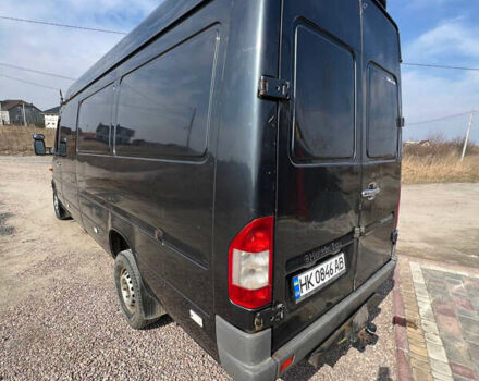 Серый Мерседес Sprinter, объемом двигателя 2.7 л и пробегом 750 тыс. км за 7650 $, фото 6 на Automoto.ua