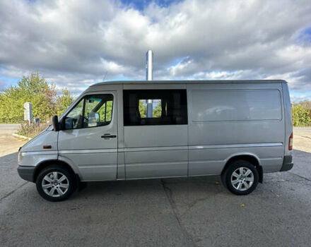 Серый Мерседес Sprinter, объемом двигателя 2.15 л и пробегом 804 тыс. км за 7300 $, фото 14 на Automoto.ua