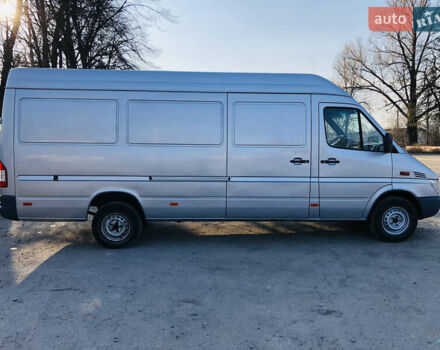 Сірий Мерседес Sprinter, об'ємом двигуна 2.15 л та пробігом 500 тис. км за 10700 $, фото 9 на Automoto.ua