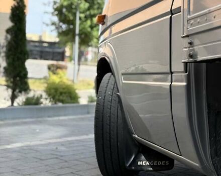 Сірий Мерседес Sprinter, об'ємом двигуна 2.7 л та пробігом 364 тис. км за 13500 $, фото 6 на Automoto.ua