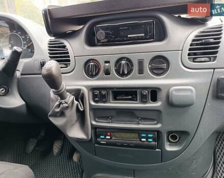 Мерседес Sprinter 2005 в Подволочиск на Automoto.ua Серый Мерседес Sprinter, объемом двигателя 2.15 л и пробегом 600 тыс. км за 14500 $, фото 11 на Automoto.ua
