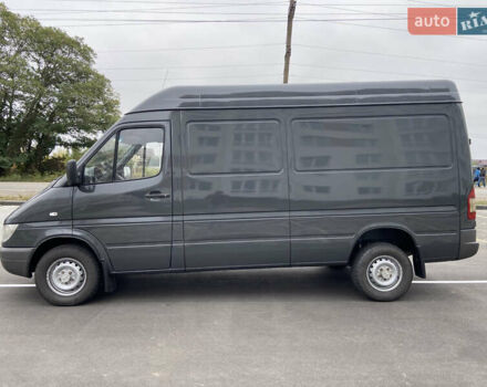 Сірий Мерседес Sprinter, об'ємом двигуна 2.15 л та пробігом 400 тис. км за 9950 $, фото 5 на Automoto.ua