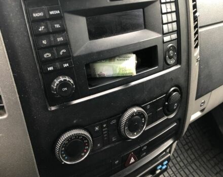 Сірий Мерседес Sprinter, об'ємом двигуна 2.1 л та пробігом 452 тис. км за 9150 $, фото 4 на Automoto.ua