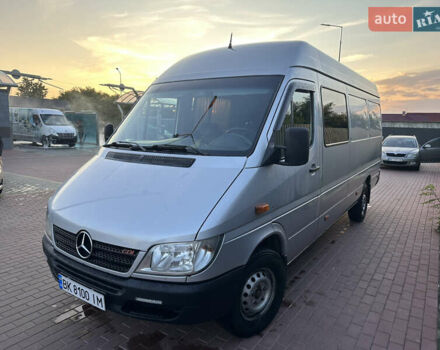Сірий Мерседес Sprinter, об'ємом двигуна 2.7 л та пробігом 498 тис. км за 12999 $, фото 10 на Automoto.ua