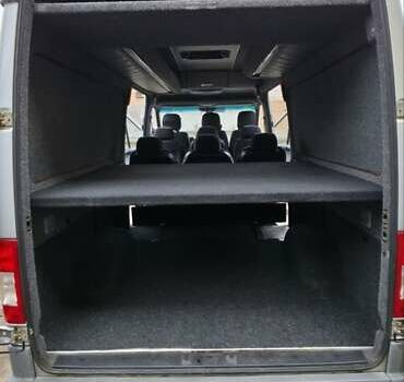 Сірий Мерседес Sprinter, об'ємом двигуна 2.7 л та пробігом 412 тис. км за 13000 $, фото 18 на Automoto.ua