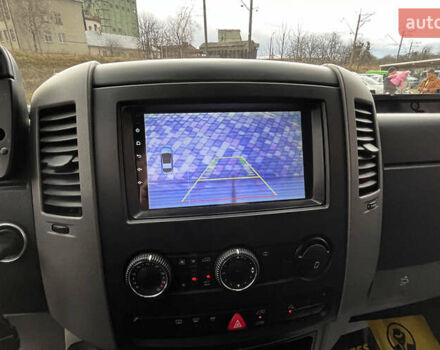 Серый Мерседес Sprinter, объемом двигателя 2.99 л и пробегом 668 тыс. км за 12600 $, фото 18 на Automoto.ua