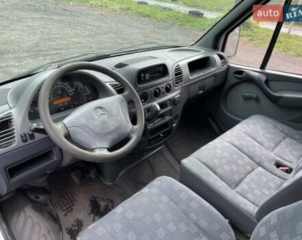 Серый Мерседес Sprinter, объемом двигателя 2.2 л и пробегом 582 тыс. км за 9500 $, фото 7 на Automoto.ua