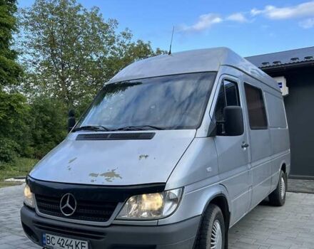 Серый Мерседес Sprinter, объемом двигателя 2.7 л и пробегом 870 тыс. км за 9700 $, фото 2 на Automoto.ua