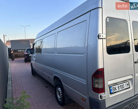 Сірий Мерседес Sprinter, об'ємом двигуна 2.7 л та пробігом 498 тис. км за 12999 $, фото 8 на Automoto.ua