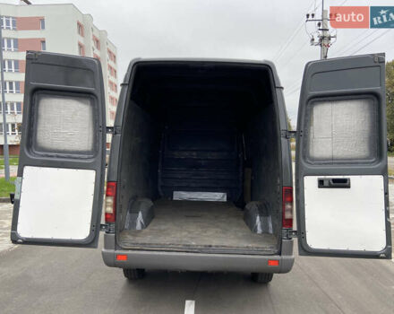 Сірий Мерседес Sprinter, об'ємом двигуна 2.15 л та пробігом 400 тис. км за 9950 $, фото 8 на Automoto.ua