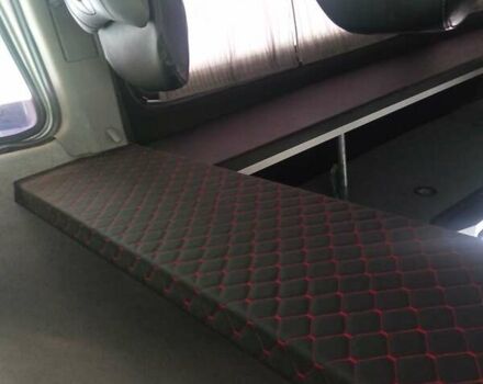 Серый Мерседес Sprinter, объемом двигателя 2.15 л и пробегом 750 тыс. км за 12500 $, фото 11 на Automoto.ua