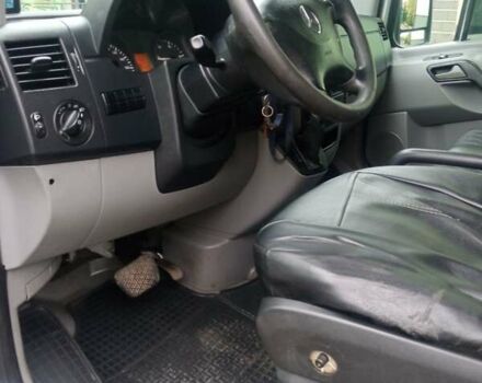 Серый Мерседес Sprinter, объемом двигателя 2.15 л и пробегом 750 тыс. км за 12500 $, фото 17 на Automoto.ua