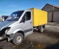 Серый Мерседес Sprinter, объемом двигателя 2.2 л и пробегом 400 тыс. км за 3500 $, фото 4 на Automoto.ua