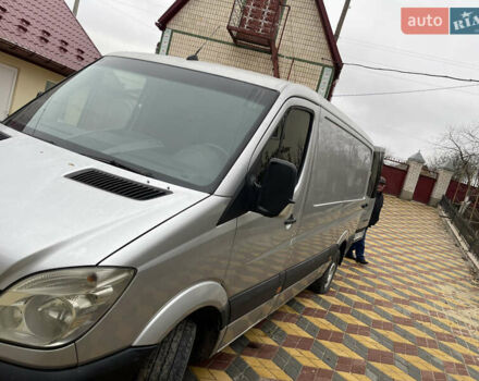 Серый Мерседес Sprinter, объемом двигателя 2.1 л и пробегом 416 тыс. км за 11300 $, фото 6 на Automoto.ua