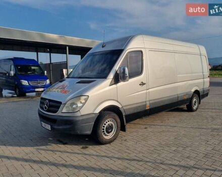 Серый Мерседес Sprinter, объемом двигателя 2.15 л и пробегом 420 тыс. км за 9400 $, фото 46 на Automoto.ua