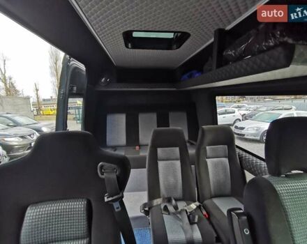 Серый Мерседес Sprinter, объемом двигателя 2.99 л и пробегом 292 тыс. км за 19800 $, фото 19 на Automoto.ua