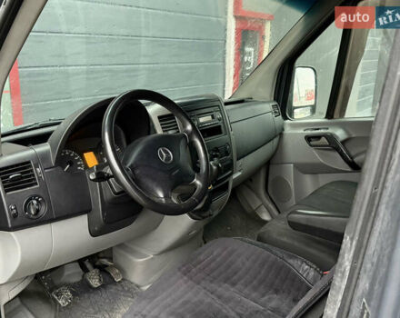 Серый Мерседес Sprinter, объемом двигателя 2.19 л и пробегом 250 тыс. км за 9700 $, фото 17 на Automoto.ua