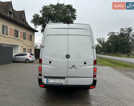Сірий Мерседес Sprinter, об'ємом двигуна 3.2 л та пробігом 320 тис. км за 18900 $, фото 6 на Automoto.ua