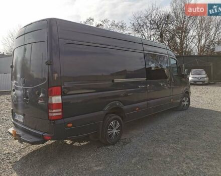 Серый Мерседес Sprinter, объемом двигателя 2.99 л и пробегом 292 тыс. км за 19800 $, фото 4 на Automoto.ua