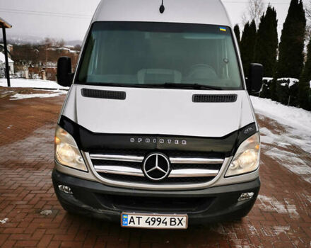 Серый Мерседес Sprinter, объемом двигателя 2.99 л и пробегом 263 тыс. км за 21000 $, фото 1 на Automoto.ua
