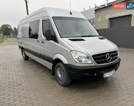 Сірий Мерседес Sprinter, об'ємом двигуна 3.2 л та пробігом 320 тис. км за 18900 $, фото 3 на Automoto.ua