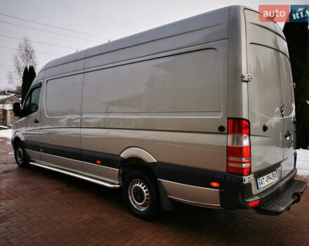Серый Мерседес Sprinter, объемом двигателя 2.99 л и пробегом 263 тыс. км за 21000 $, фото 7 на Automoto.ua