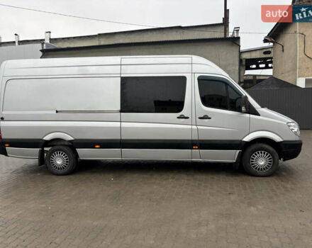 Сірий Мерседес Sprinter, об'ємом двигуна 3.2 л та пробігом 320 тис. км за 18900 $, фото 4 на Automoto.ua