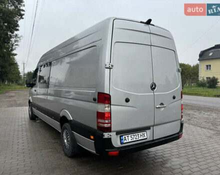 Сірий Мерседес Sprinter, об'ємом двигуна 3.2 л та пробігом 320 тис. км за 18900 $, фото 7 на Automoto.ua