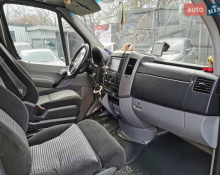 Серый Мерседес Sprinter, объемом двигателя 2.99 л и пробегом 292 тыс. км за 19800 $, фото 20 на Automoto.ua